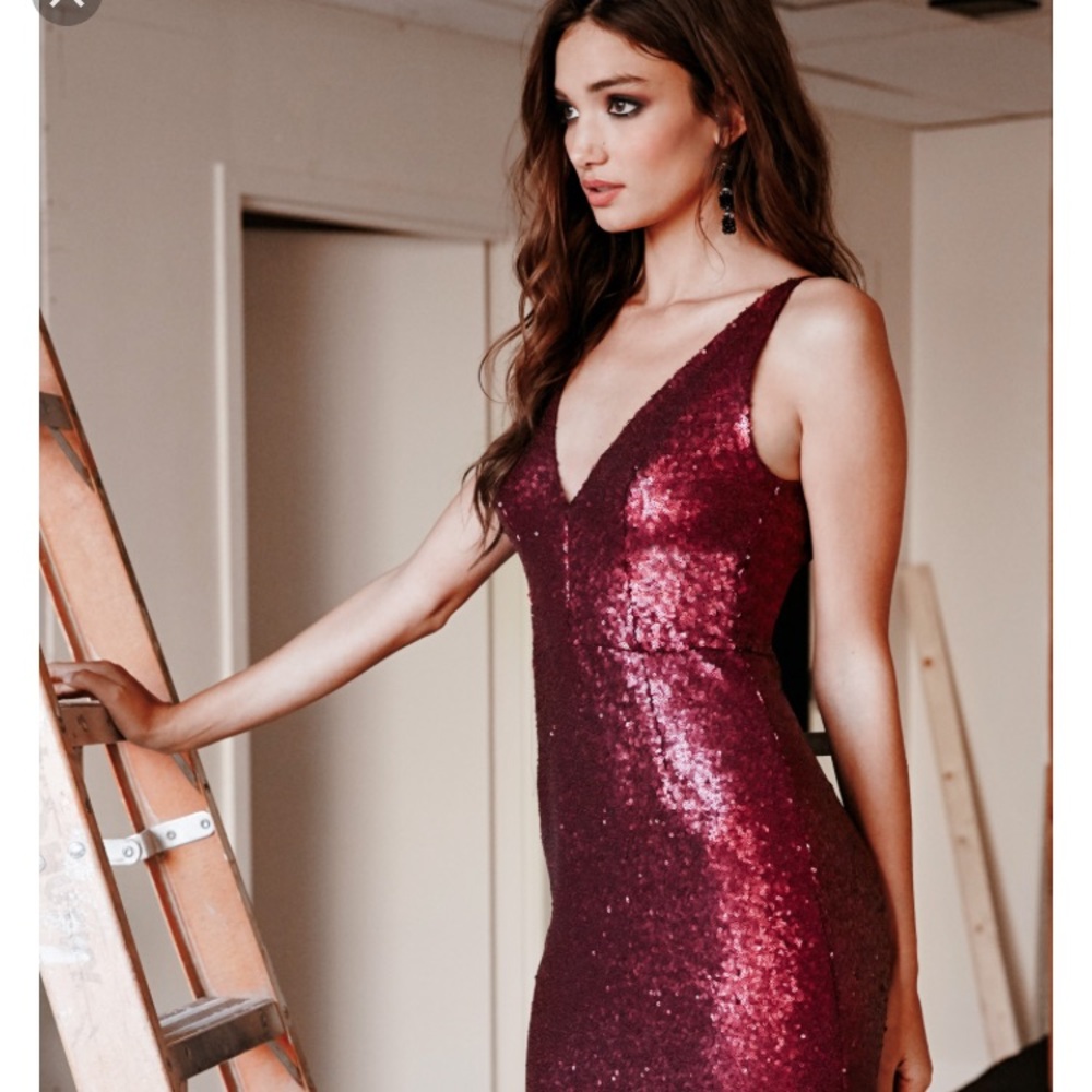 Dress the Population Sequin Mermaid Gown